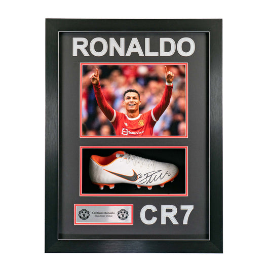 Manchester United - Ronaldo Boot - Signed